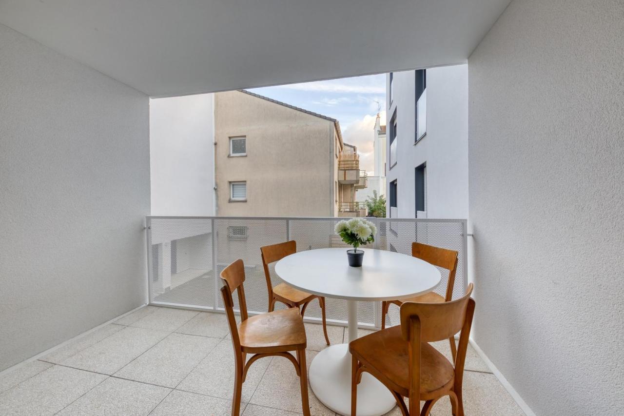 7 Heaven Parking Securise Gratuit Apartment Noisy-le-Sec Exterior photo